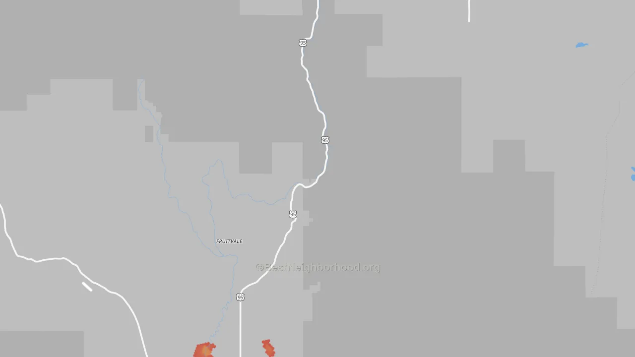 Walk Grade map of Adams County, ID, walkable areas in green and car-dependent areas in red