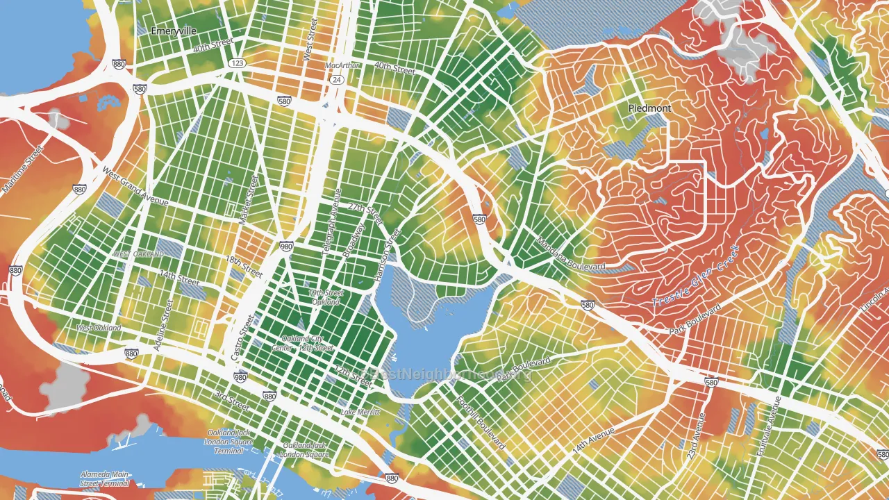 Walk Grade map of Adams Point, Oakland, CA, walkable areas in green and car-dependent areas in red