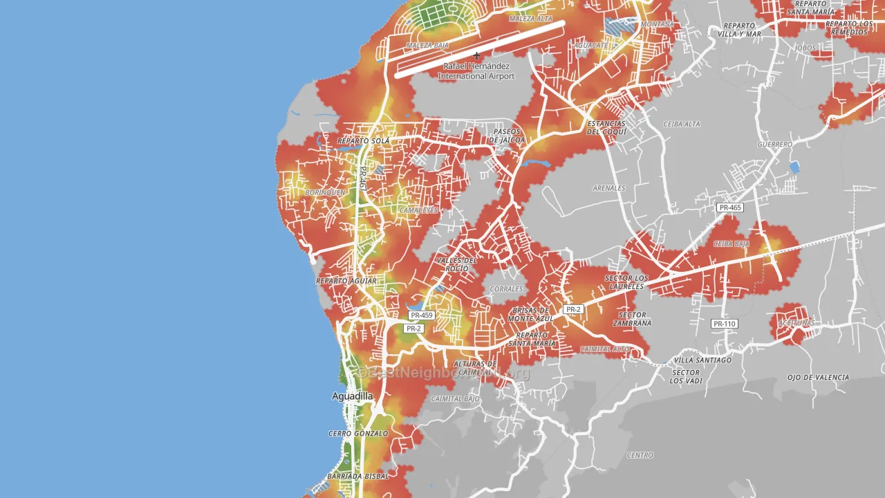Walk Grade map of Aguadilla, PR, walkable areas in green and car-dependent areas in red