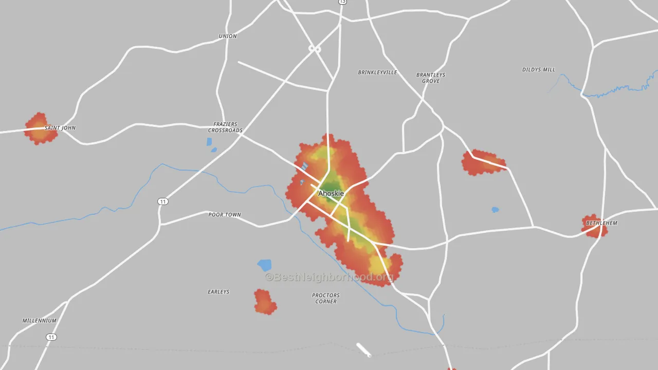 Walk Grade map of Ahoskie, NC, walkable areas in green and car-dependent areas in red