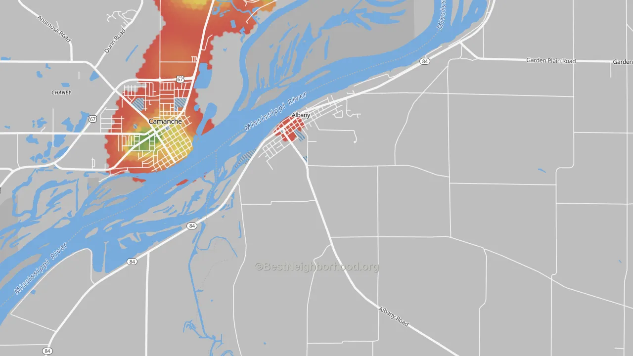 Walk Grade map of Albany, IL, walkable areas in green and car-dependent areas in red