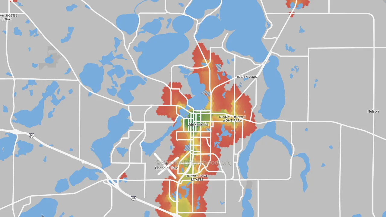 Walk Grade map of Alexandria, MN, walkable areas in green and car-dependent areas in red
