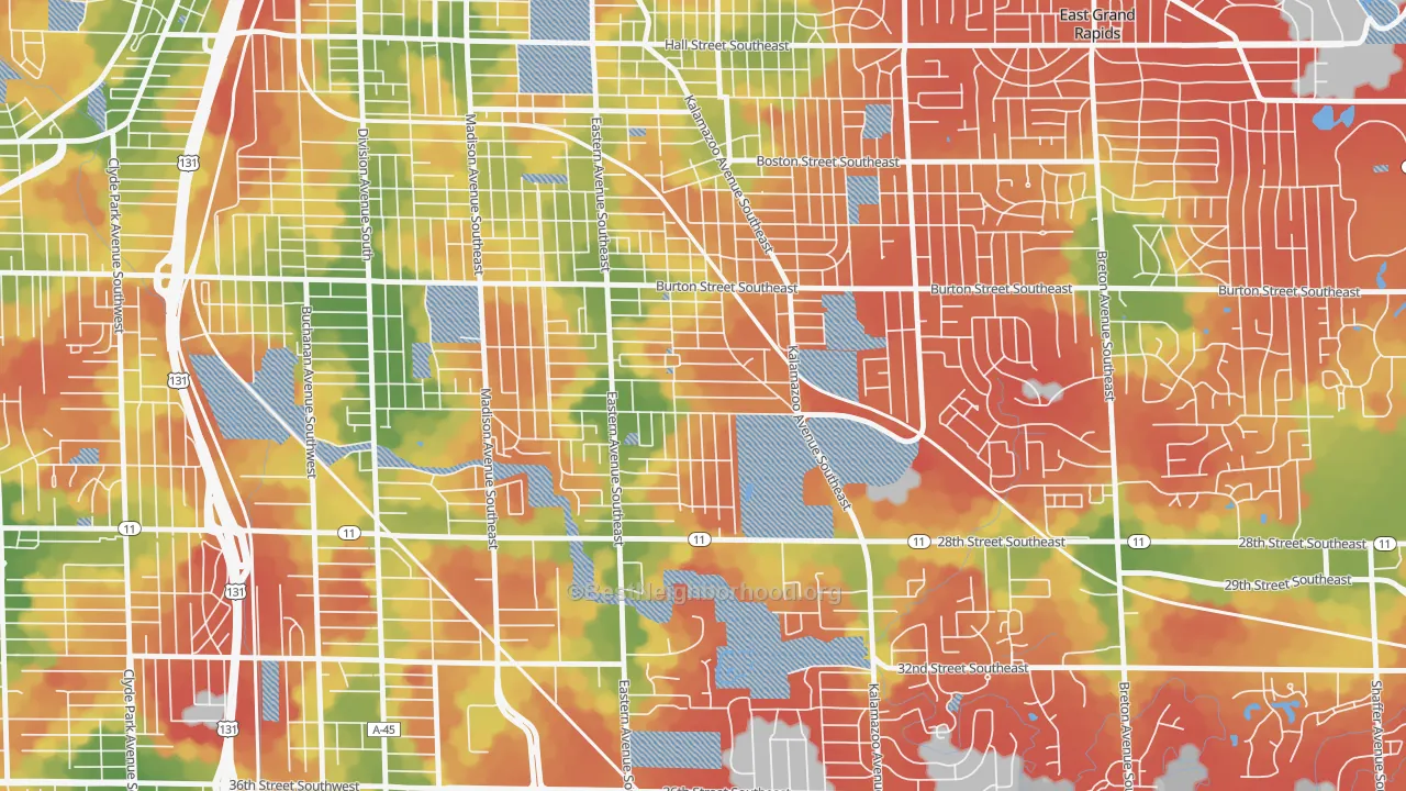 Walk Grade map of Alger Heights, Grand Rapids, MI, walkable areas in green and car-dependent areas in red
