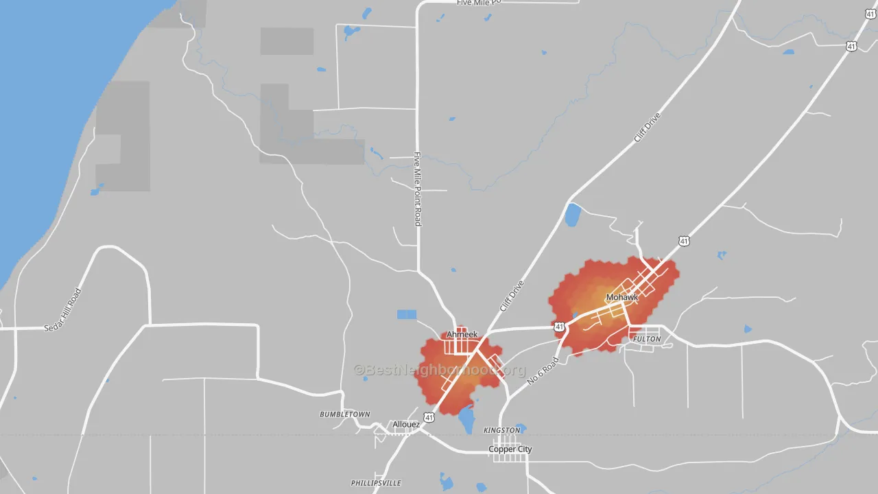Walk Grade map of Allouez, MI, walkable areas in green and car-dependent areas in red