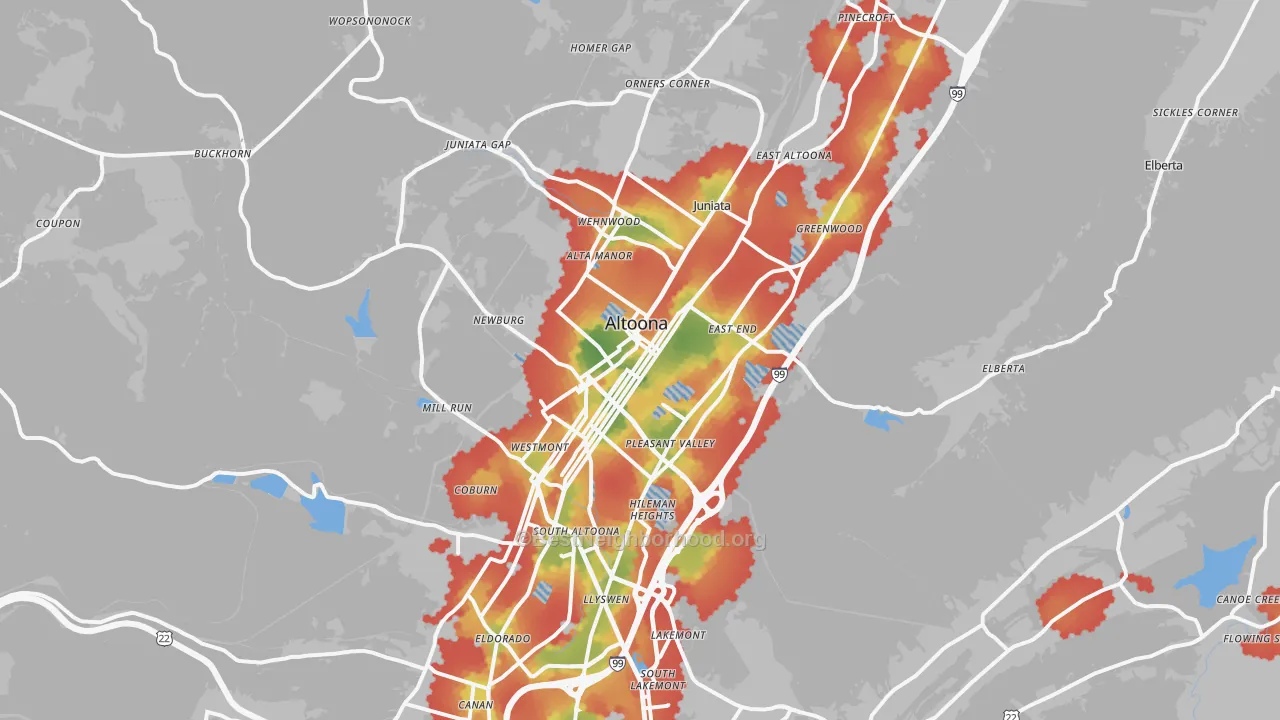 Walk Grade map of Altoona, PA, walkable areas in green and car-dependent areas in red
