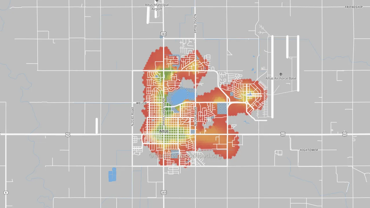 Walk Grade map of Altus, OK, walkable areas in green and car-dependent areas in red