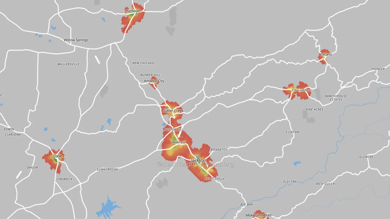 Walk Grade map of Amador County, CA, walkable areas in green and car-dependent areas in red