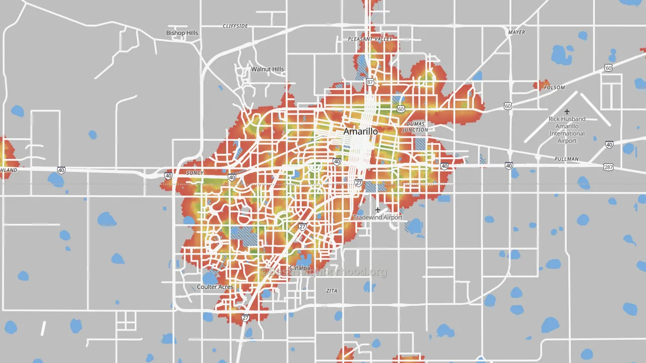 Walk Grade map of Amarillo, TX, walkable areas in green and car-dependent areas in red