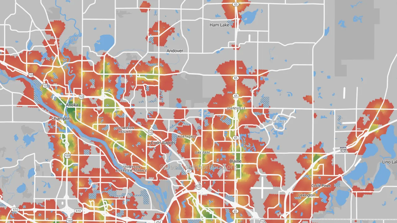 Walk Grade map of Anoka County, MN, walkable areas in green and car-dependent areas in red