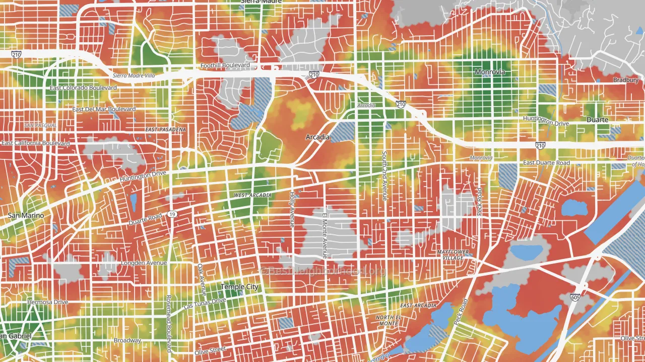 Walk Grade map of Arcadia, CA, walkable areas in green and car-dependent areas in red