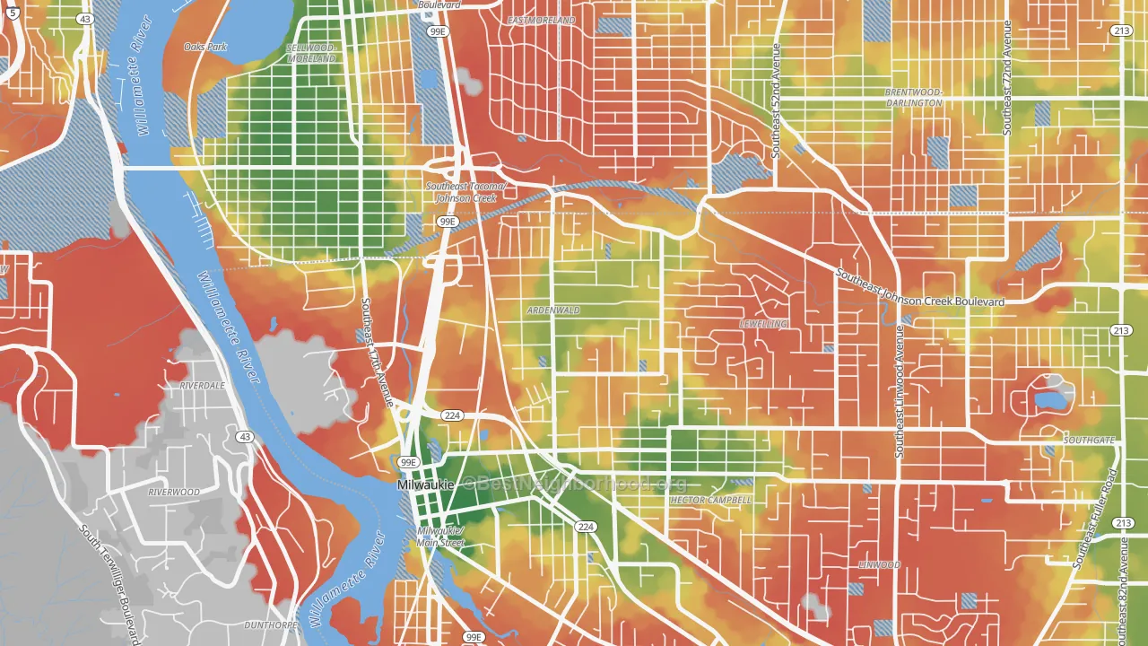Walk Grade map of Ardenwald, Milwaukie, OR, walkable areas in green and car-dependent areas in red
