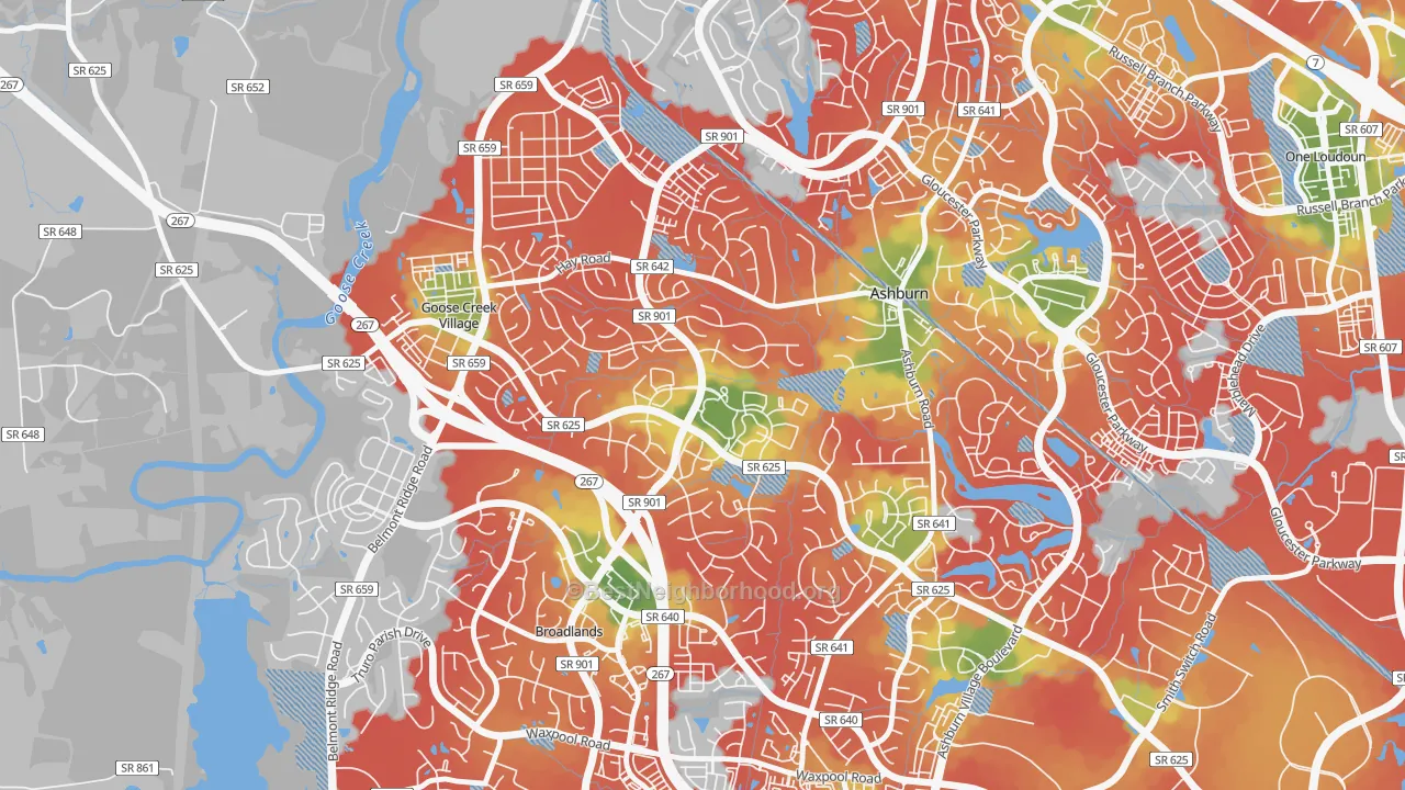 Walk Grade map of Ashburn Farm, Ashburn, VA, walkable areas in green and car-dependent areas in red