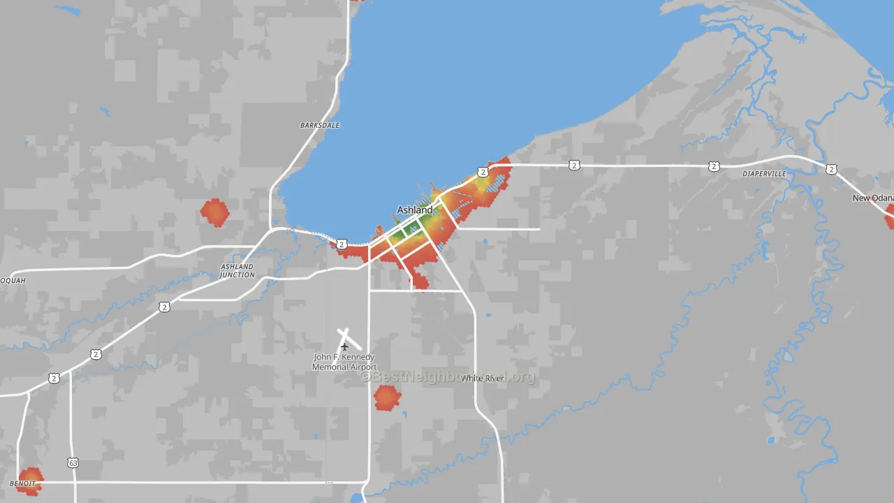 Walk Grade map of Ashland, WI, walkable areas in green and car-dependent areas in red