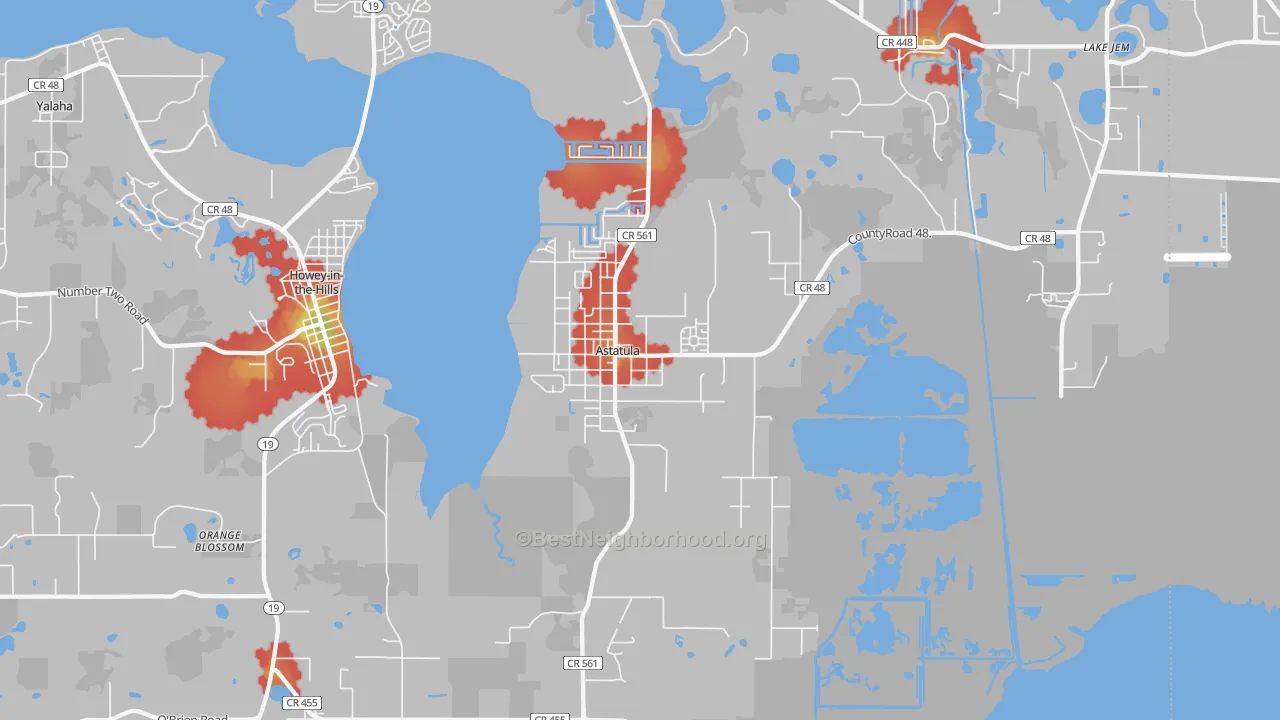 Walk Grade map of Astatula, FL, walkable areas in green and car-dependent areas in red