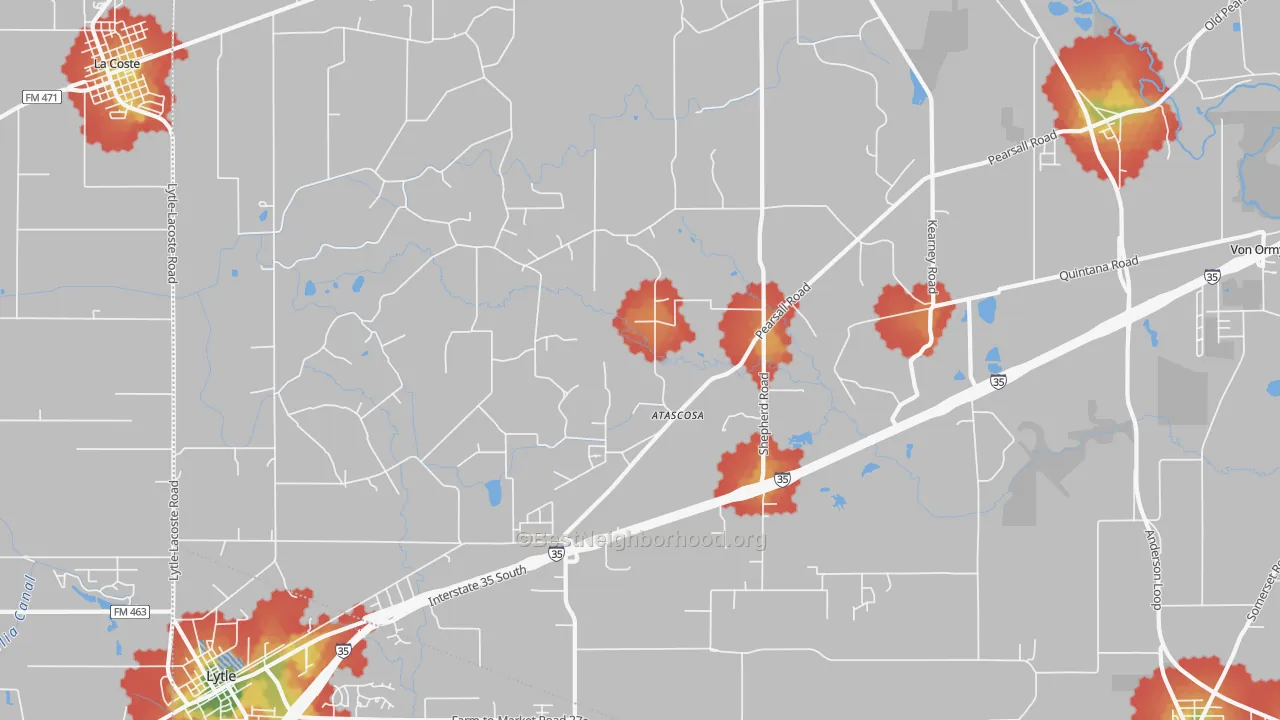 Walk Grade map of Atascosa, TX, walkable areas in green and car-dependent areas in red