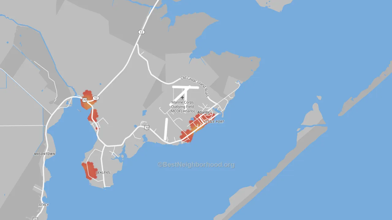 Walk Grade map of Atlantic, NC, walkable areas in green and car-dependent areas in red