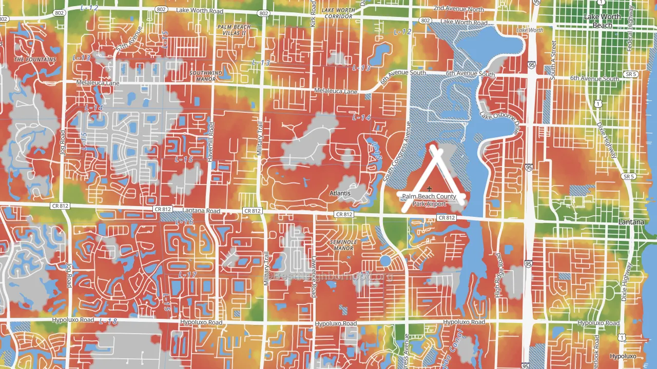 Walk Grade map of Atlantis, FL, walkable areas in green and car-dependent areas in red