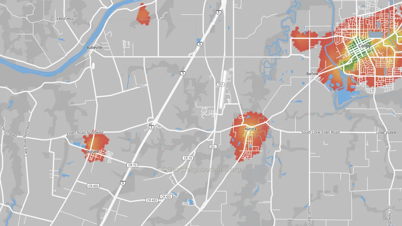 Walk Grade map of Aurora, OR, walkable areas in green and car-dependent areas in red
