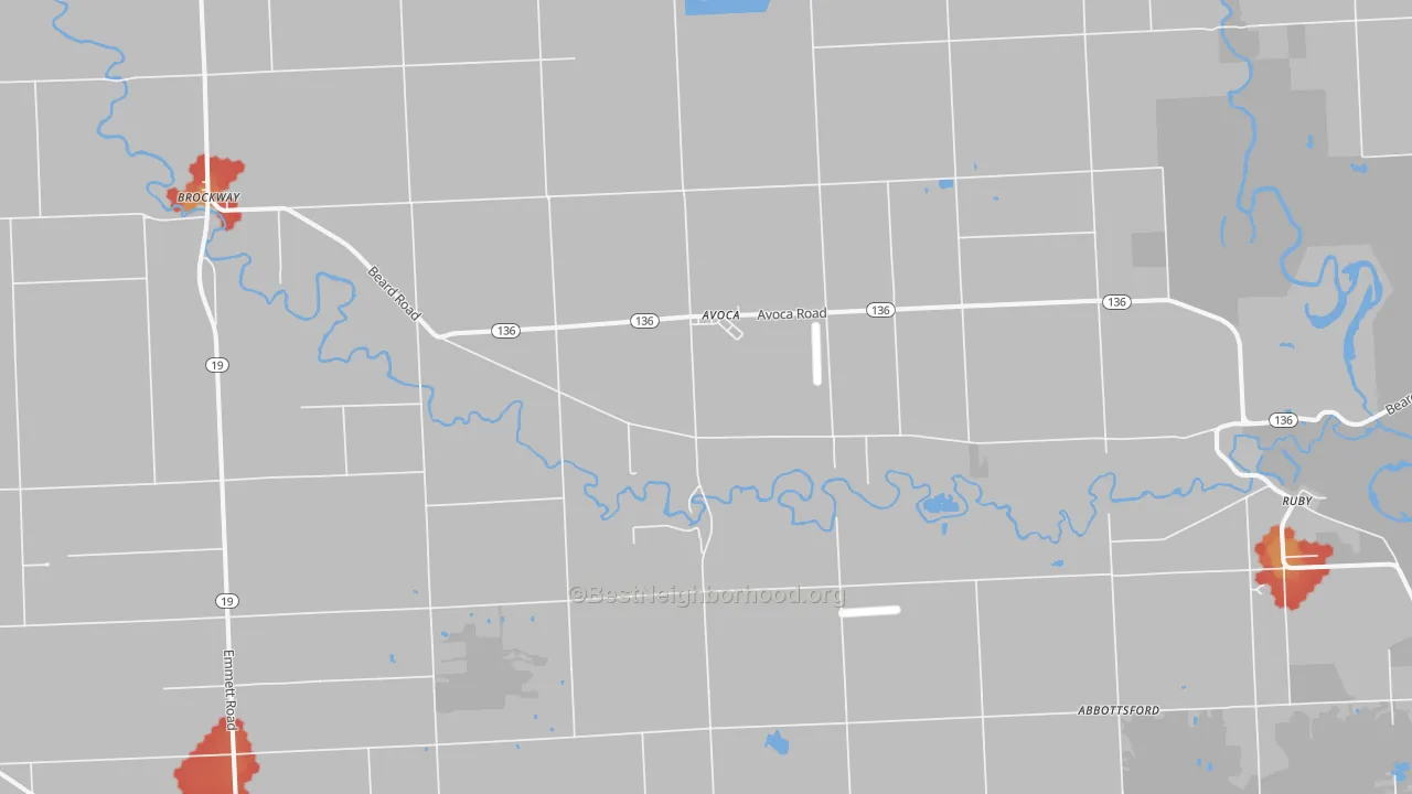 Walk Grade map of Avoca, MI, walkable areas in green and car-dependent areas in red