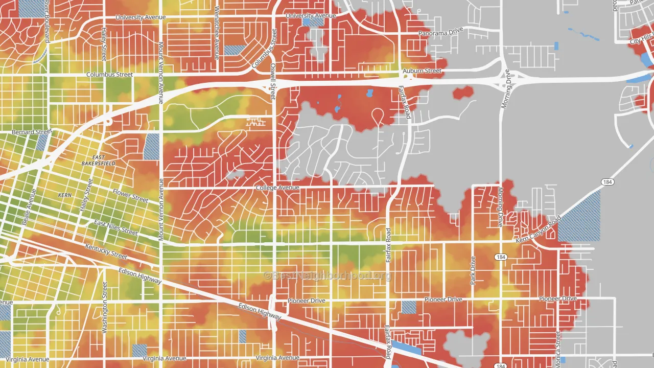 Walk Grade map of Bakersfield Country Club, Bakersfield, CA, walkable areas in green and car-dependent areas in red