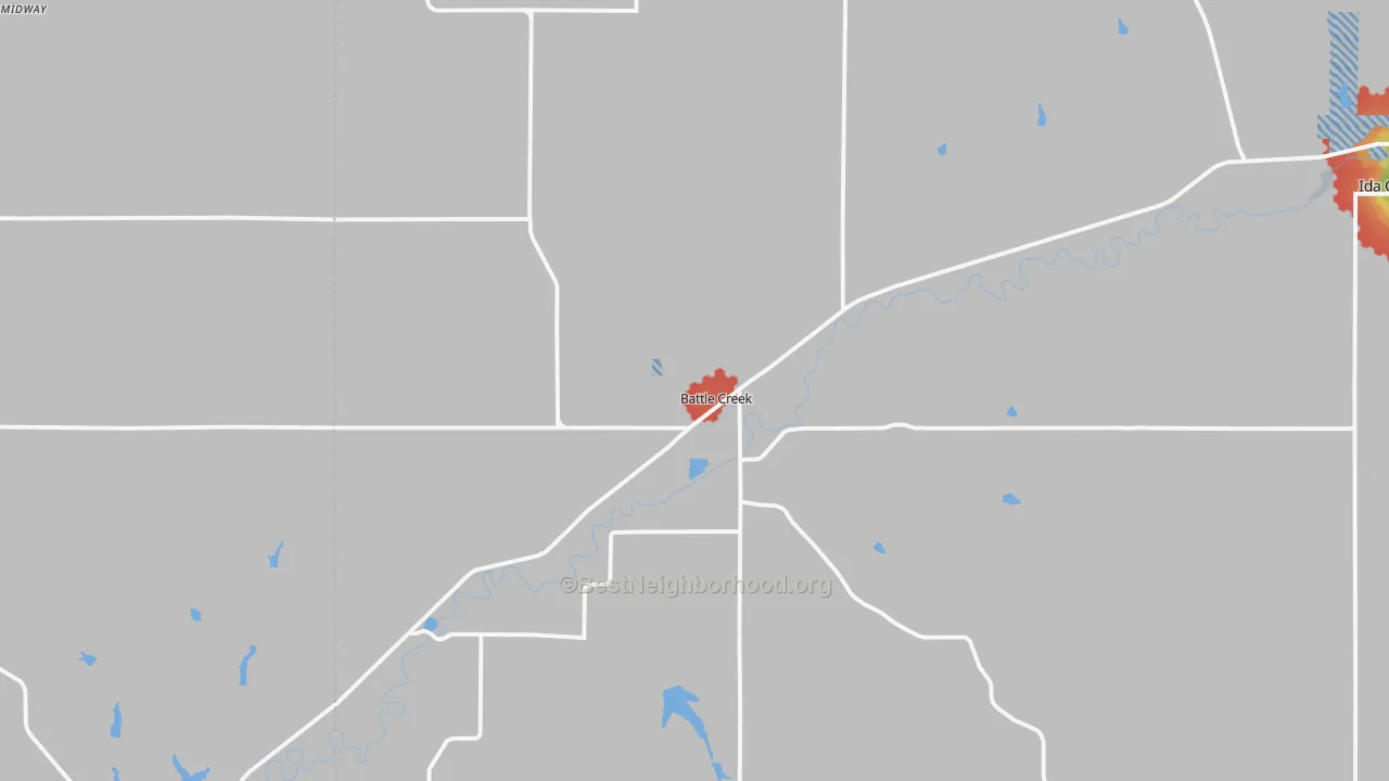 Walk Grade map of Battle Creek, IA, walkable areas in green and car-dependent areas in red