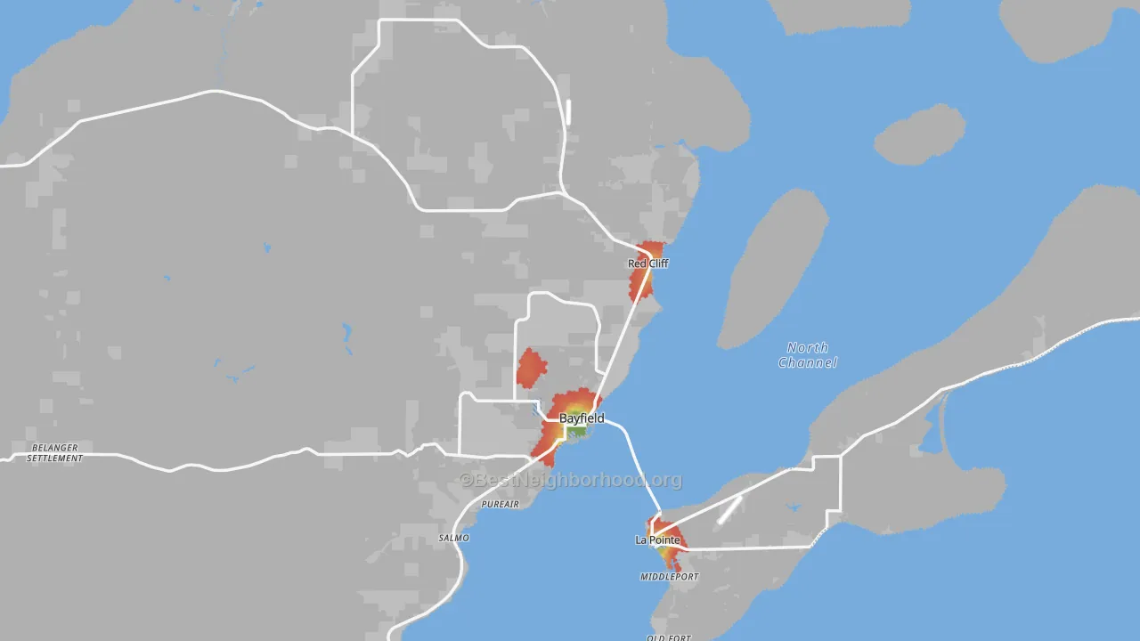 Walk Grade map of Bayfield, WI, walkable areas in green and car-dependent areas in red