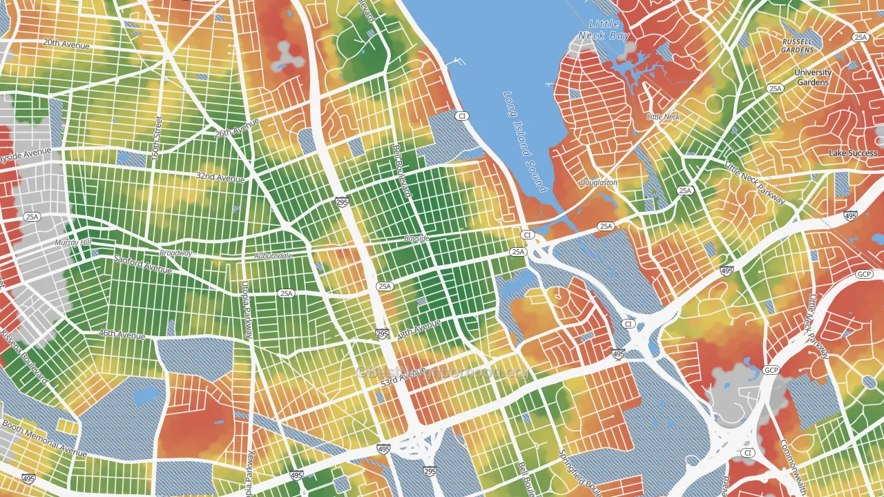 Walk Grade map of Bayside, Queens, NY, walkable areas in green and car-dependent areas in red