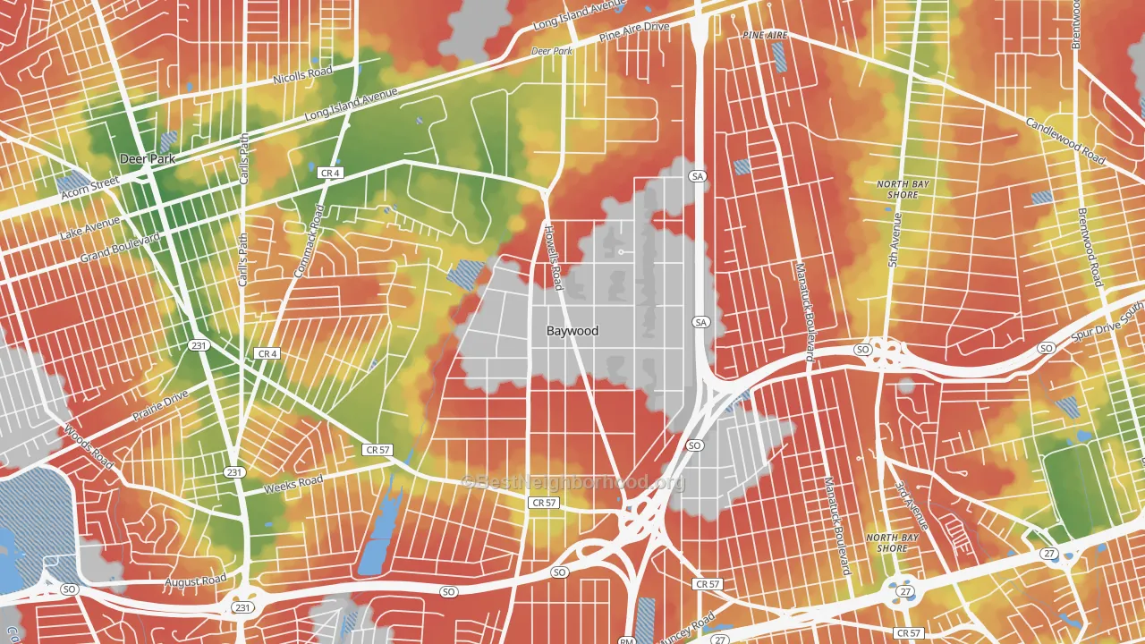 Walk Grade map of Baywood, NY, walkable areas in green and car-dependent areas in red