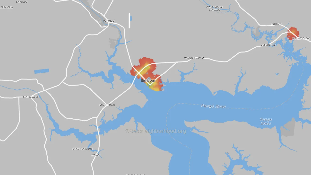Walk Grade map of Belhaven, NC, walkable areas in green and car-dependent areas in red