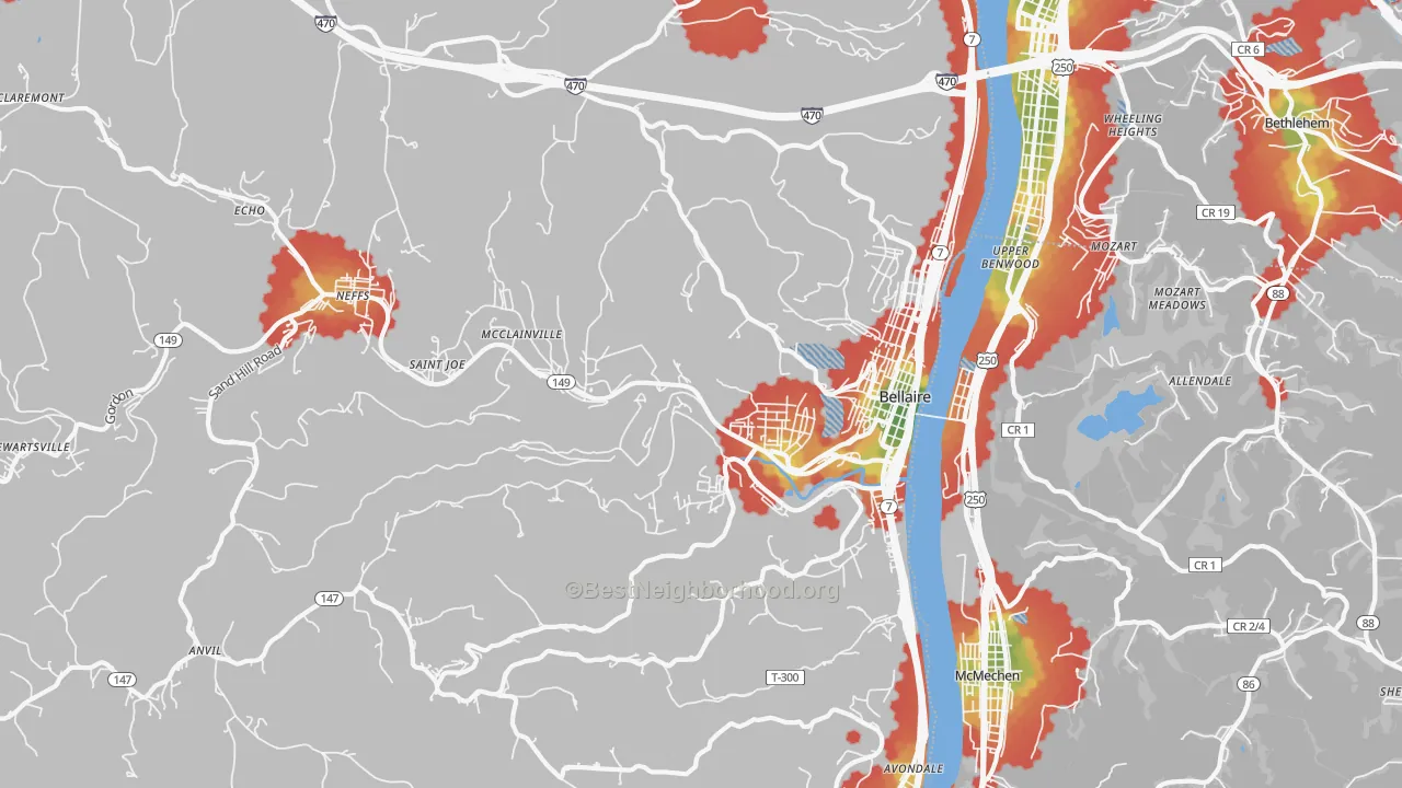 Walk Grade map of Bellaire, OH, walkable areas in green and car-dependent areas in red