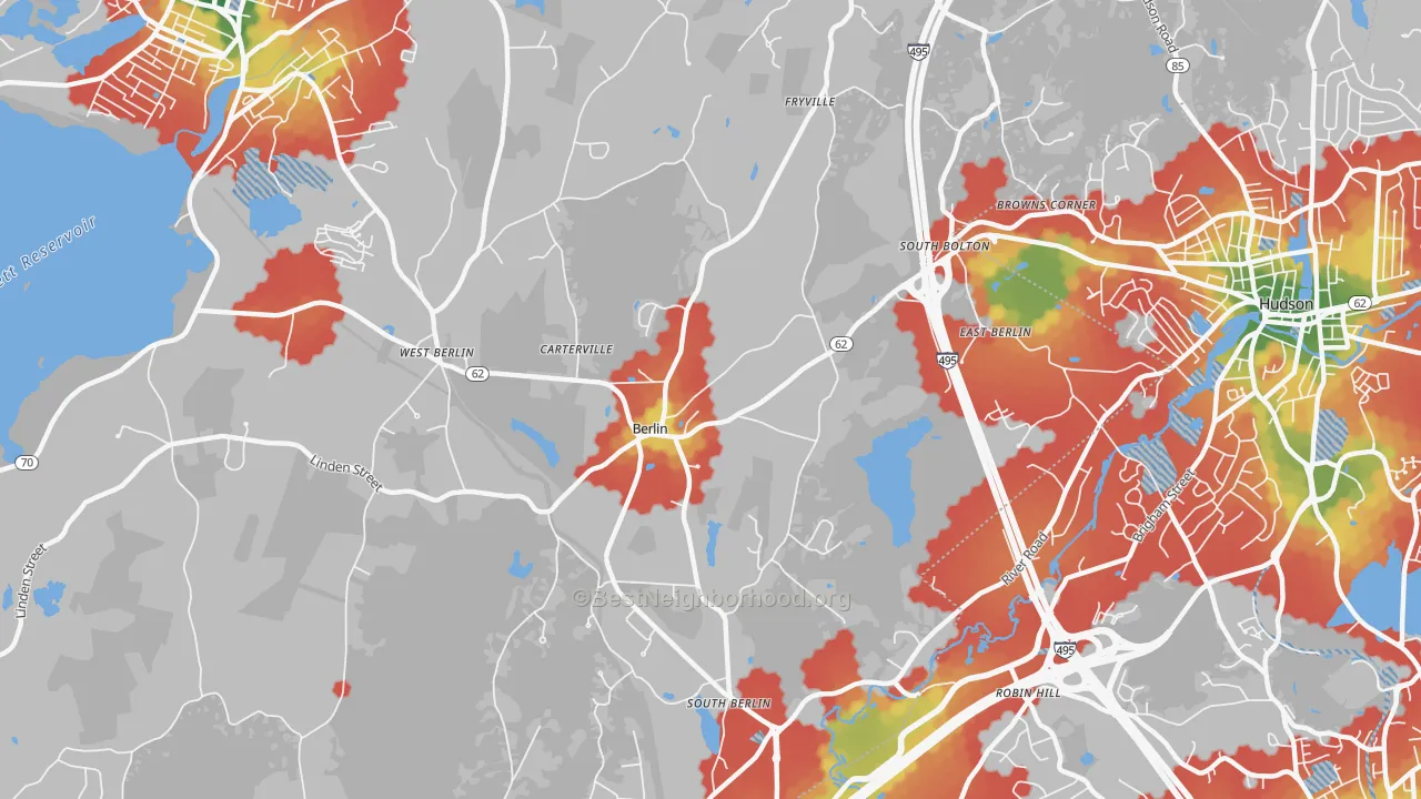 Walk Grade map of Berlin, MA, walkable areas in green and car-dependent areas in red