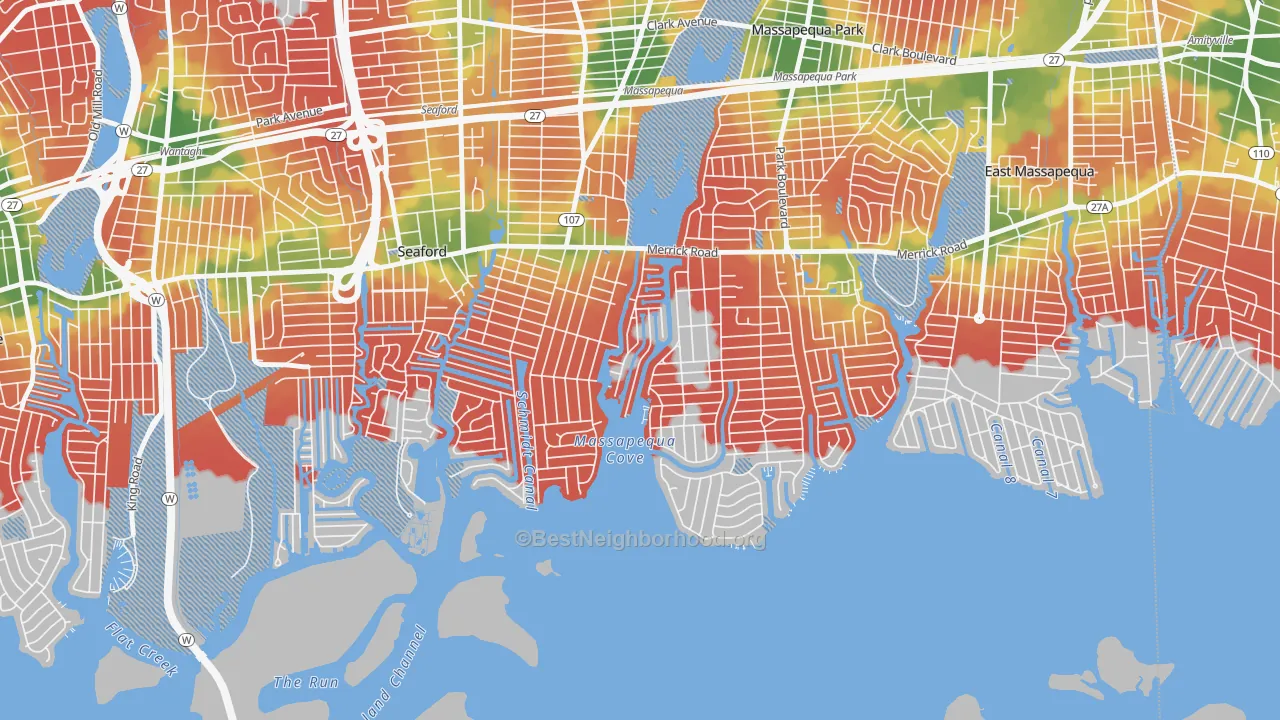 Walk Grade map of Biltmore Shores, Massapequa, NY, walkable areas in green and car-dependent areas in red