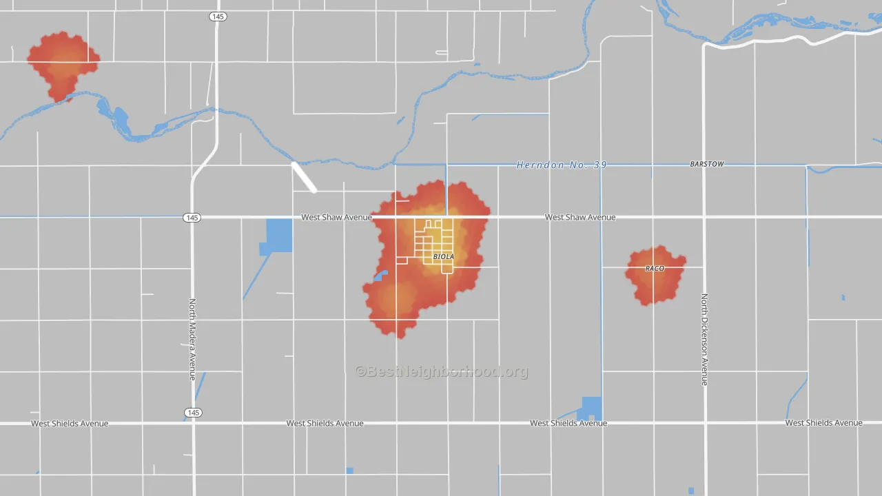 Walk Grade map of Biola, CA, walkable areas in green and car-dependent areas in red