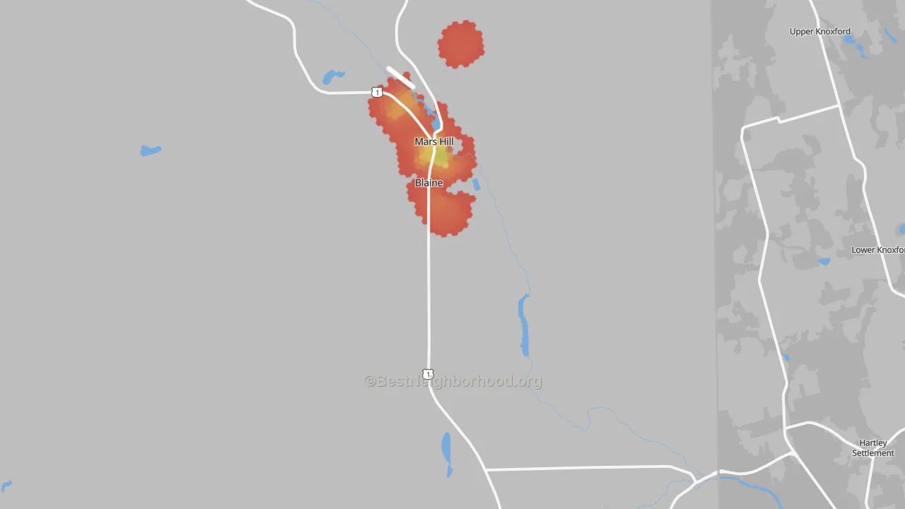 Walk Grade map of Blaine, ME, walkable areas in green and car-dependent areas in red