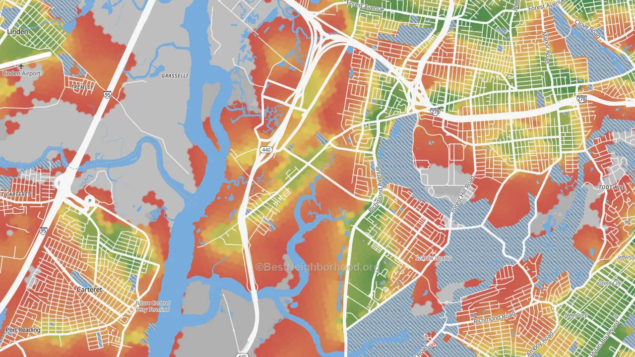 Walk Grade map of Bloomfield, Staten Island, NY, walkable areas in green and car-dependent areas in red