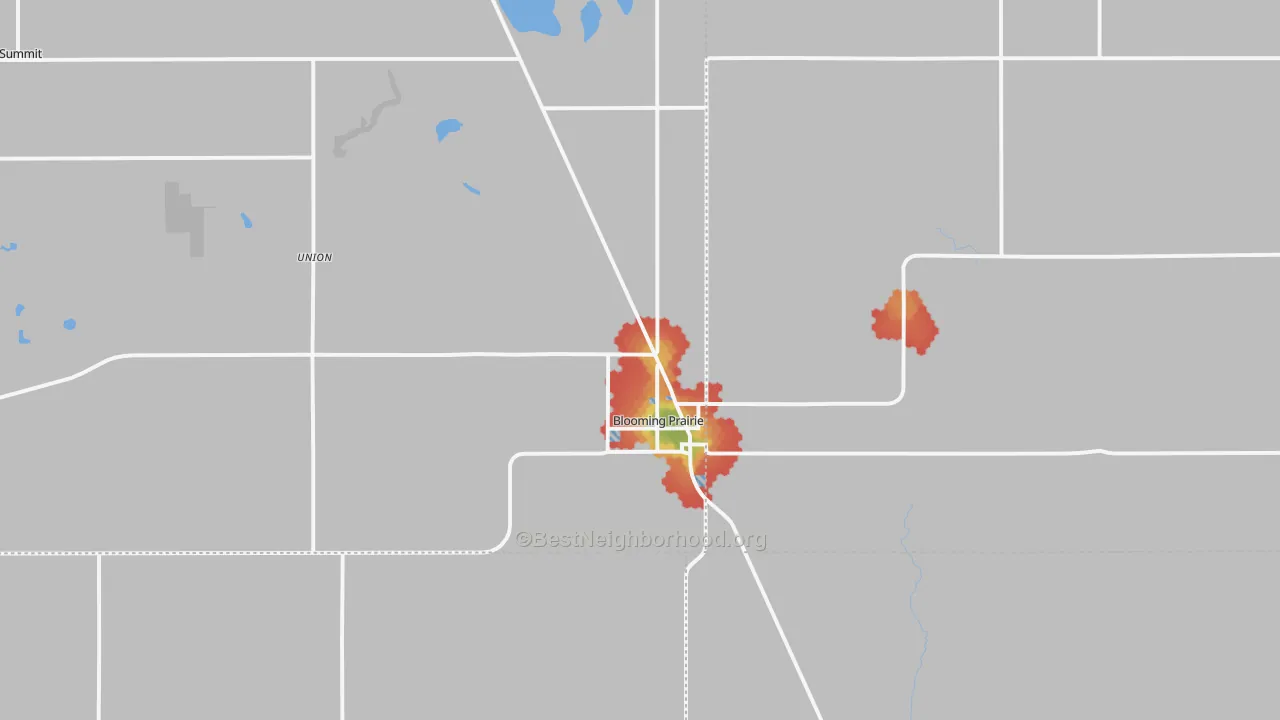 Walk Grade map of Blooming Prairie, MN, walkable areas in green and car-dependent areas in red