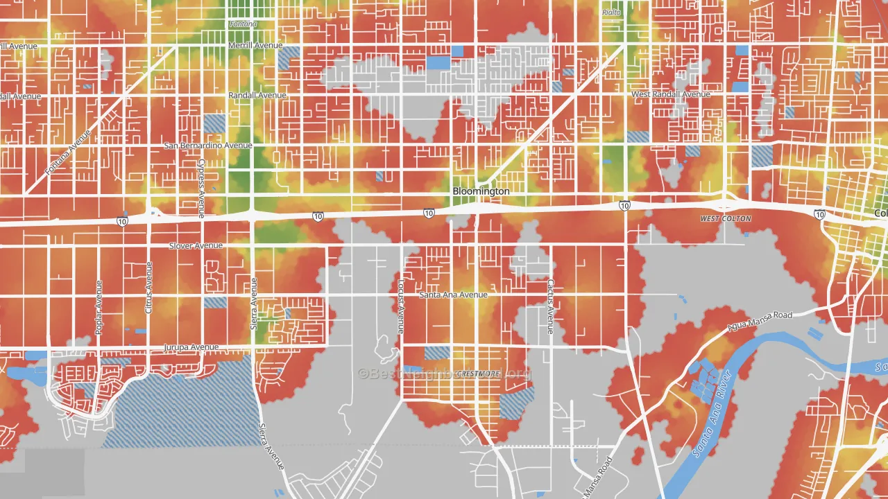 Walk Grade map of Bloomington, CA, walkable areas in green and car-dependent areas in red
