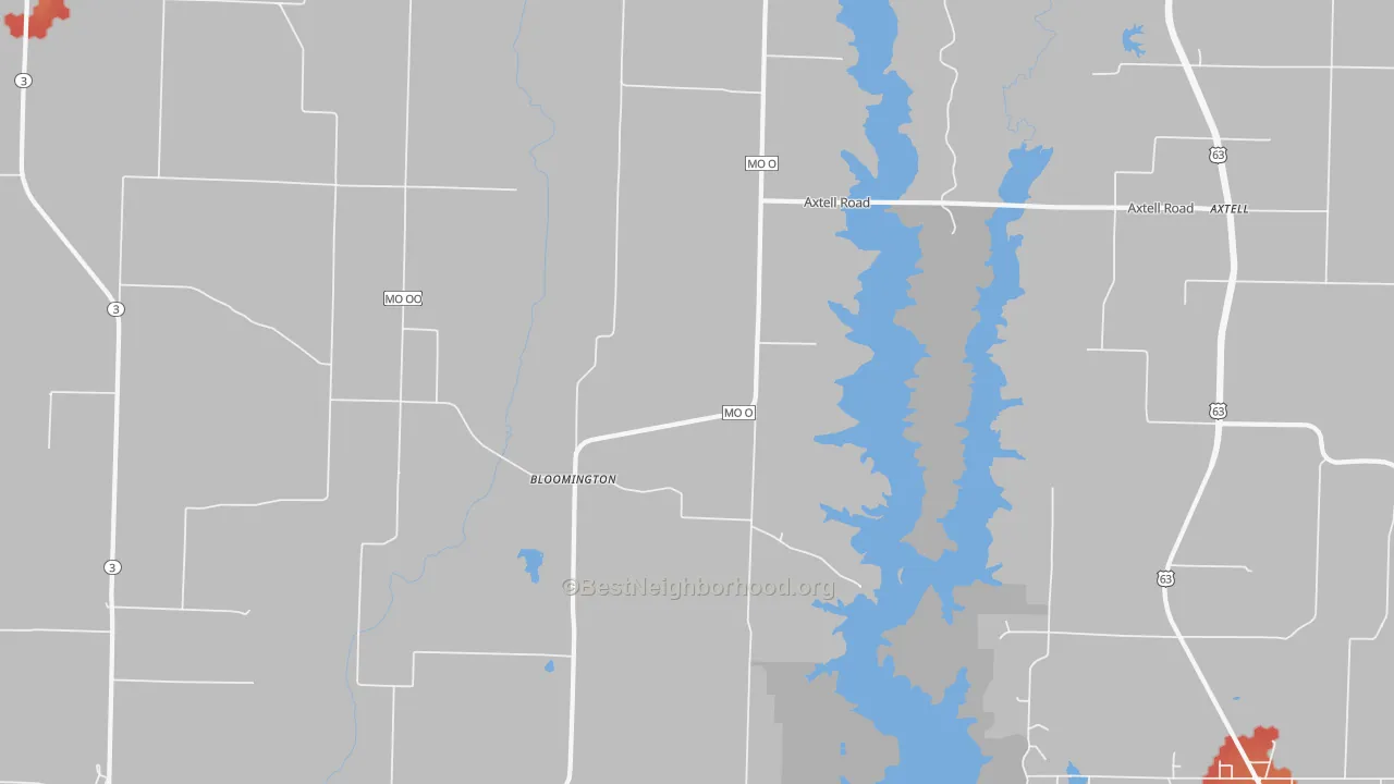 Walk Grade map of Bloomington, MO, walkable areas in green and car-dependent areas in red