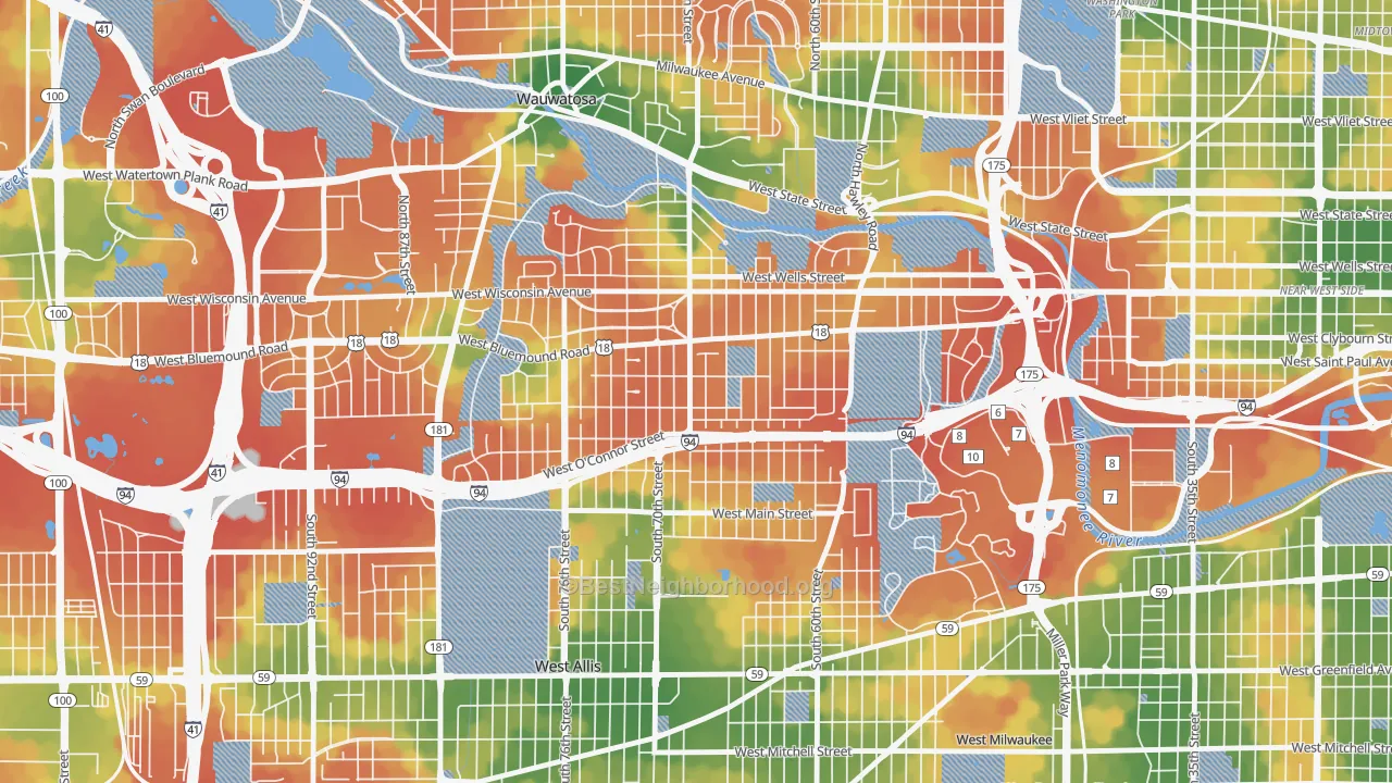 Walk Grade map of Bluemound Heights, Milwaukee, WI, walkable areas in green and car-dependent areas in red