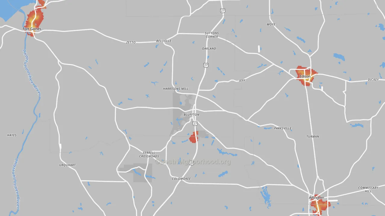 Walk Grade map of Bluffton, GA, walkable areas in green and car-dependent areas in red