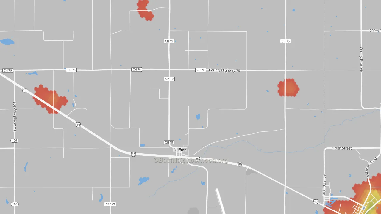 Walk Grade map of Bluffton, MN, walkable areas in green and car-dependent areas in red