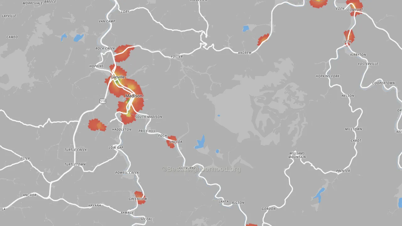 Walk Grade map of Boone County, WV, walkable areas in green and car-dependent areas in red