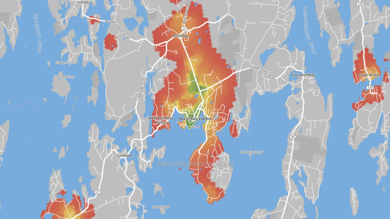 Walk Grade map of Boothbay Harbor, ME, walkable areas in green and car-dependent areas in red