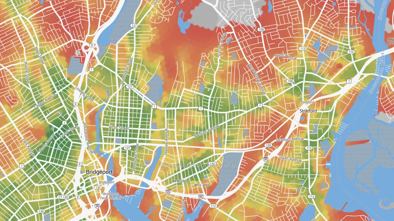 Walk Grade map of Boston Avenue-Mill Hill, Bridgeport, CT, walkable areas in green and car-dependent areas in red