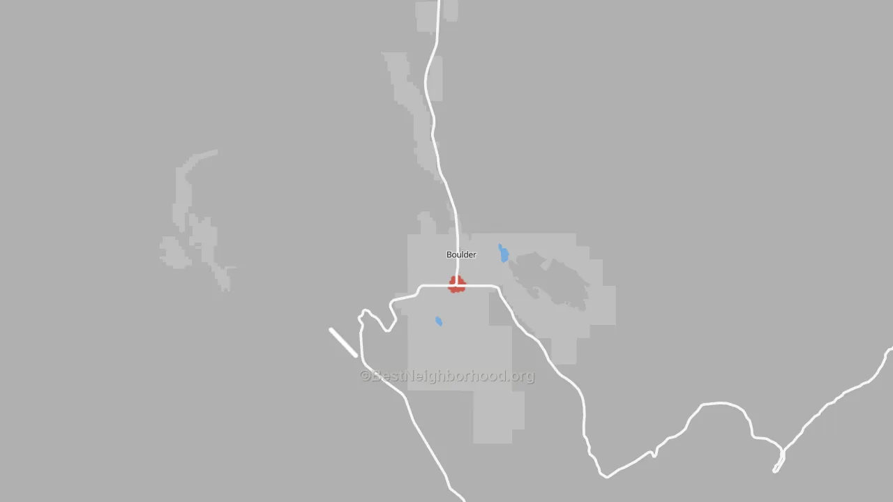 Walk Grade map of Boulder, UT, walkable areas in green and car-dependent areas in red