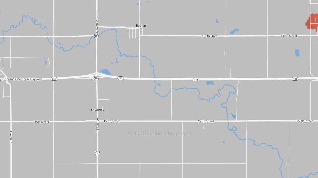 Walk Grade map of Bouton, IA, walkable areas in green and car-dependent areas in red