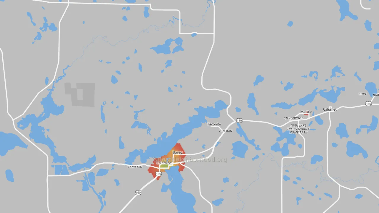 Walk Grade map of Bovey, MN, walkable areas in green and car-dependent areas in red