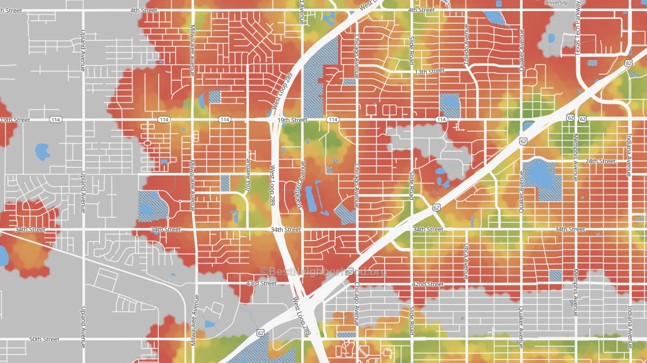 Walk Grade map of Bowie, Lubbock, TX, walkable areas in green and car-dependent areas in red
