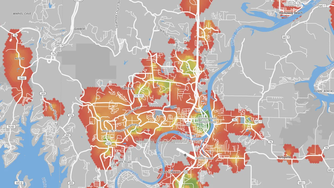 Walk Grade map of Branson, MO, walkable areas in green and car-dependent areas in red