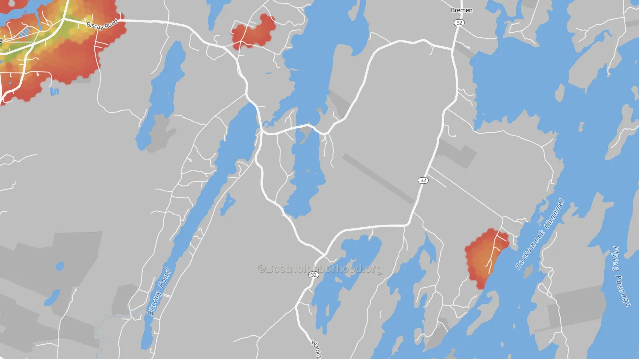 Walk Grade map of Bremen, ME, walkable areas in green and car-dependent areas in red